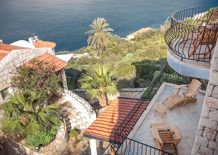 Mekvin Hotels Deniz Feneri Lighthouse